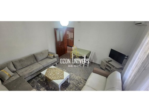 Tirane, jepet me qera apartament 1+1 Kati 1, 60 m² 500 € (Ish Parku i Autobusave)