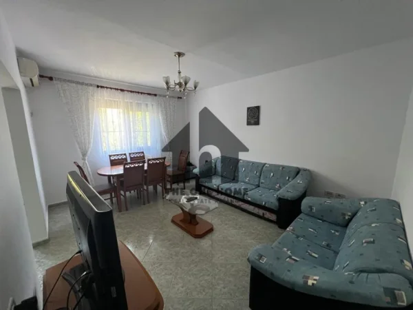Tirane, shitet apartament 1+1+Ballkon Kati 3, 54 m² 107.000 € (Ali Demi)