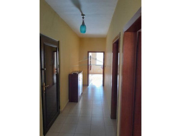 Durres, shitet apartament 2+1 Kati 3, 92 m² 120.000 € (PRANE KOPSHTIT IVINA, DURRES)