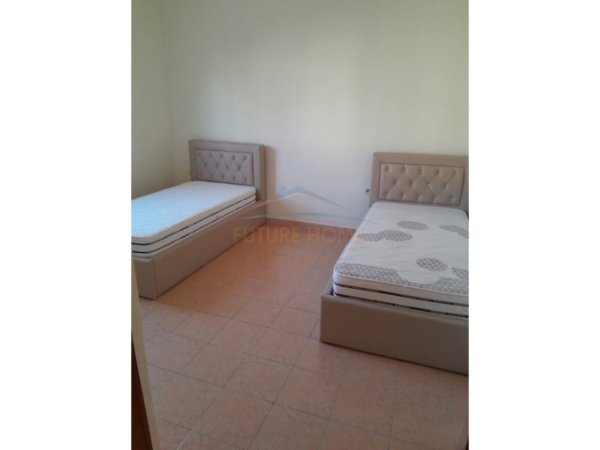 Durres, shitet apartament 2+1 Kati 3, 92 m² 120.000 € (PRANE KOPSHTIT IVINA, DURRES)