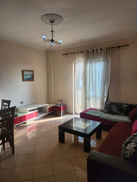 Tirane, shes apartament 1+1+Ballkon Kati 3, 78 m² 124.500 € (DON BOSKO)