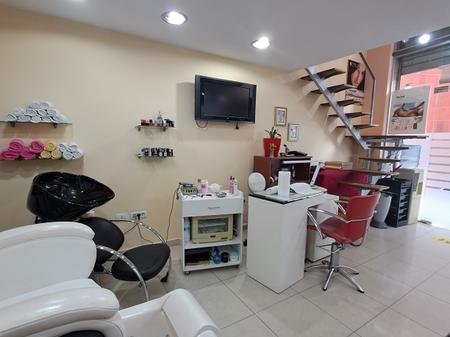 Tirane, shitet ambjent biznesi Kati 0, 37 m² 135.000 € (Rruga e Elbasanit)