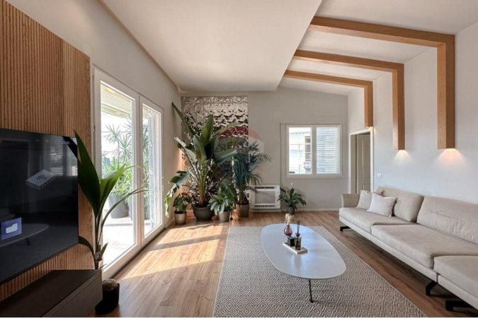 Tirane, shitet apartament 3+1+Ballkon , 197 m² 440.000 € 