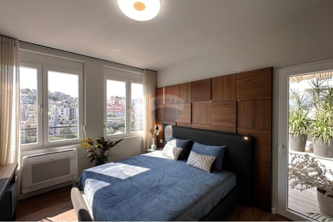 Tirane, shitet apartament 3+1+Ballkon , 197 m² 440.000 € 