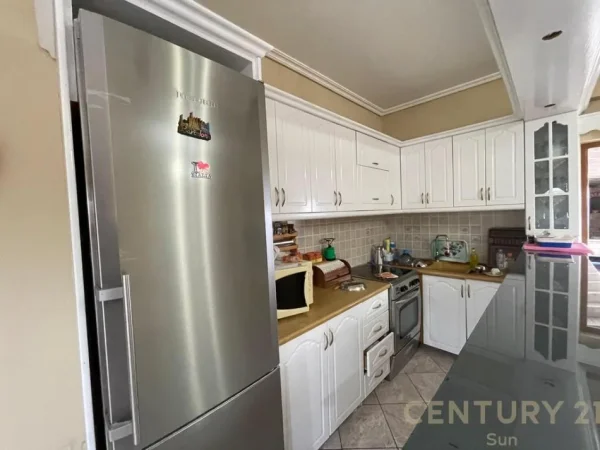 Borsh, shitet Vile 1 Katshe Kati 1, 343 m² 400.000 € (Borsh-Sarande)
