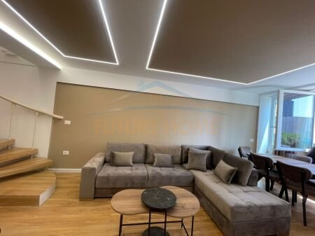 Tirane, jepet me qera apartament duplex 2+1+Ballkon Kati 3, 110 m² 1.500 € 