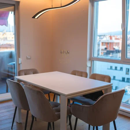 Tirane, shitet apartament 3+1+Ballkon Kati 9, 140 m² 360.000 € (21 Dhjetori)