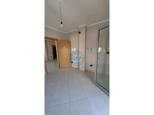 Durres, shitet apartament 2+1+Ballkon Kati 7, 89 m² 120.000 € 