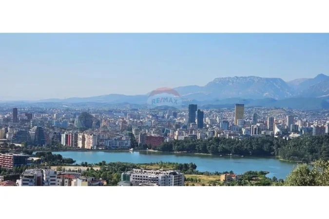 Tirane, shitet toke , 1.500 m² 420.000 € 