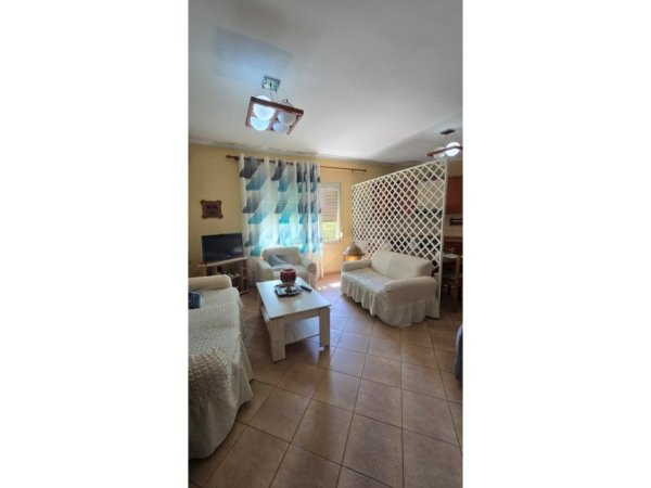Tirane, shitet apartament 1+1 Kati 3, 78 m² 140.000 € (Brryli)
