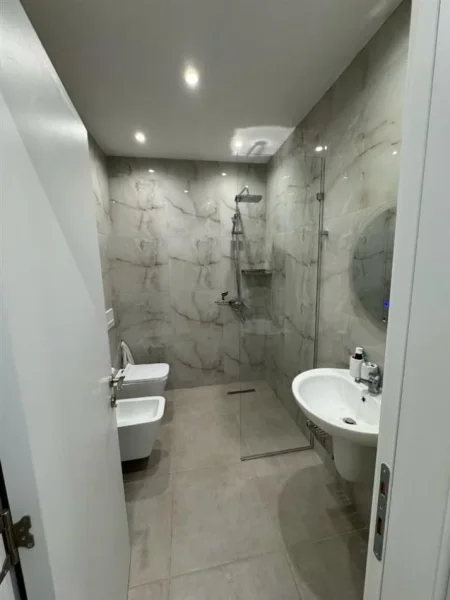 Tirane, shitet apartament 2+1 Kati 2, 110 m² 270.000 € (KIKA 2)