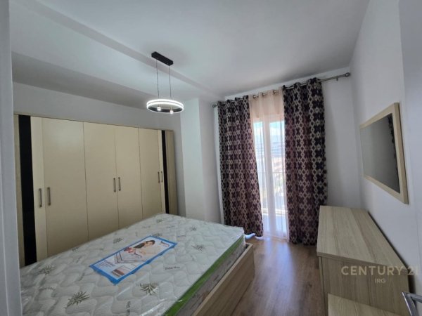 Tirane, jepet me qera apartament 2+1 Kati 5, 84 m² 550 € (TEG)