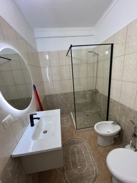 Tirane, shitet apartament 2+1+Ballkon Kati 9, 92 m² 148.000 € 