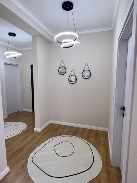 Tirane, shitet apartament 2+1+Ballkon Kati 9, 92 m² 148.000 € 