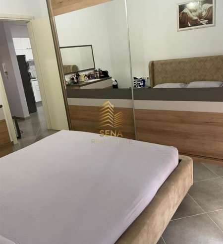 Tirane, jepet me qera apartament 1+1+Ballkon Kati 3, 78 m² 500 € (Kompleksi Green City)
