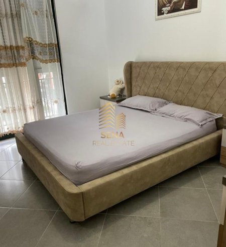 Tirane, jepet me qera apartament 1+1+Ballkon Kati 3, 78 m² 500 € (Kompleksi Green City)