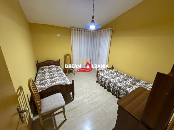 Tirane, jepet me qera apartament 2+1 , 100 m² 550 € (ne Rr e Dibres, prane Medreses)