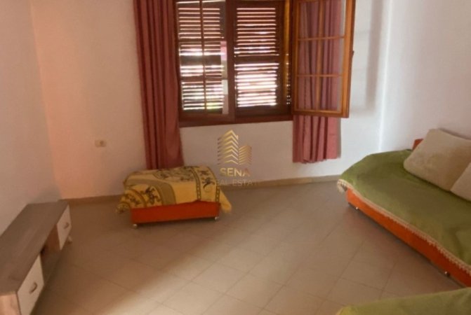 Tirane, jepet me qera apartament 1+1 Kati 2, 60 m² 270 € (Prane Universitetit Bujqesor)