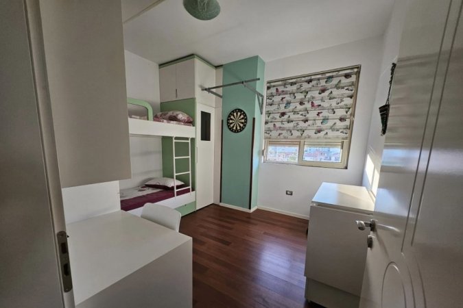 Tirane, jepet me qera apartament 2+1 Kati 3, 73 m² 600 € (Siri Kodra ,Gega Oil)