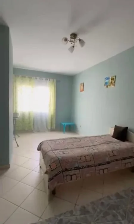 jepet me qera apartament 2+1 , 106 m² 500 € (Astir)
