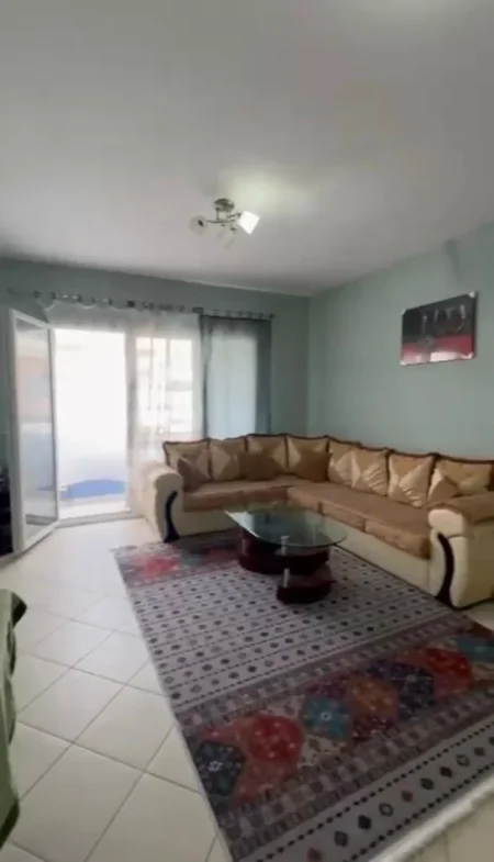 jepet me qera apartament 2+1 , 106 m² 500 € (Astir)