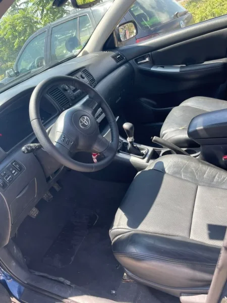 Tirane, shes makine toyota corrolla Nafte, manuale Kondicioner 220.000 km 3.200 €