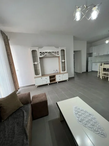 Tirane, shitet apartament 2+1+Ballkon Kati 5, 111 m² 103.000 € (Kamez)