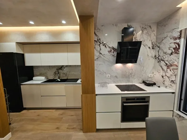 Mali Robit, shitet apartament 2+1+Ballkon Kati 2, 103 m² 180.000 € (Mali Robit Durres)