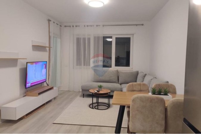Shqiperi, jepet me qera apartament 2+1+Ballkon Kati 2, 83 m² 500 € (Univers City)