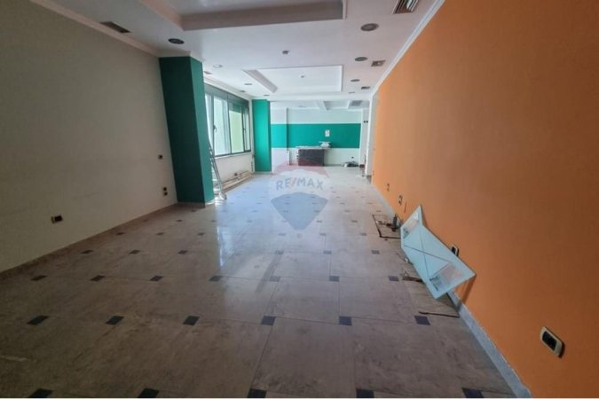 Tirane, shitet ambjent biznesi , 385 m² 1.500.000 € 