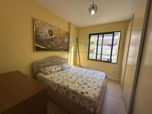 Tirane, shitet apartament 1+1 Kati 4, 61 m² 89.000 € (yzberisht)