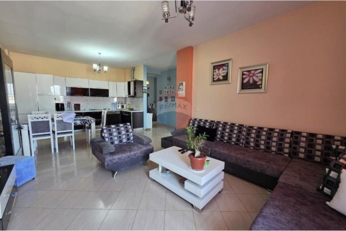 Tirane, shitet 2+1+Aneks+Ballkon , 125 m² 150.000 € 