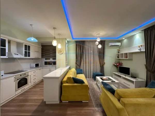 0683487469 Tirane, jepet me qera apartament 2+1+2+Parkim Kati 4, 122 m² 600 € (Astir , Prane Rotondos)