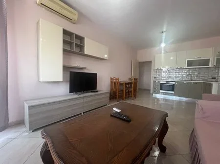 Tirane, shitet apartament 1+1 Kati 8, 77 m² 105.000 € (Unaza e re)