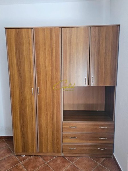 Tirane, jepet me qera apartament 1+1 Kati 1, 60 m² 300 € (VILAT GJERMANE)