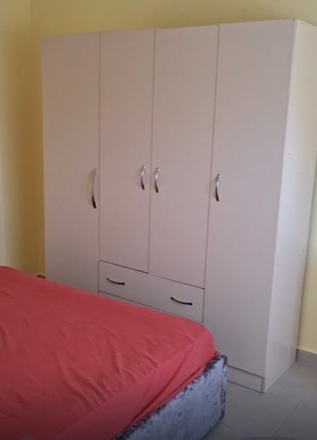 Tirane, jepet me qera apartament 1+1 Kati 1, 320 € 