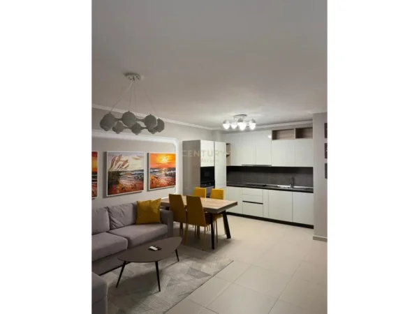 Tirane, shes apartament 1+1 Kati 1, 90 m² 290.000 € (Gjiri i Lalezit)