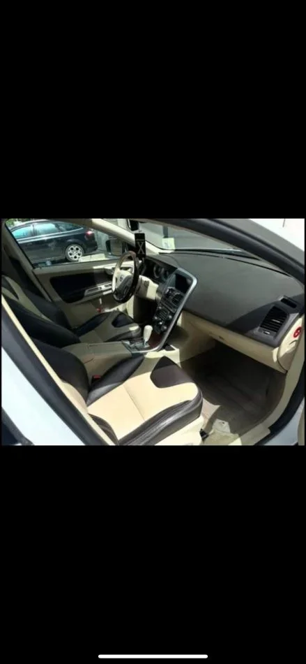 Tirane, shes SUV | Xhip Volvo Benzin+Gaz, e bardhë automatik Klima 8.500 €