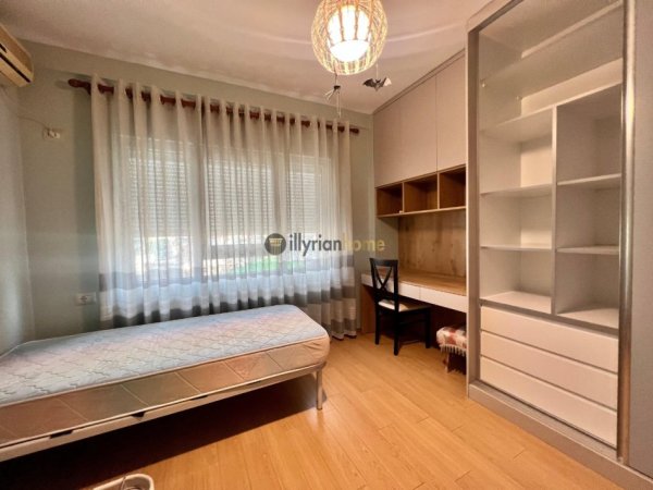 Tirane, jepet me qera apartament 2+1+Ballkon Kati 6, 106 m² 700 € (Pallati me Shigjeta)