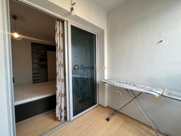 Tirane, jepet me qera apartament 2+1+Ballkon Kati 6, 106 m² 700 € (Pallati me Shigjeta)
