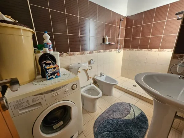 Golem, shitet apartament 2+1+Ballkon Kati 5, 115 m² 120.000 € 