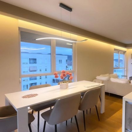 Tirane, shitet apartament 3+1 , 139 m² (Kompleksi Kontakt)