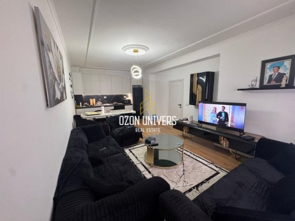 Tirane, shitet apartament 2+1+Ballkon Kati 10, 90 m² 155.000 € (Porcelan)