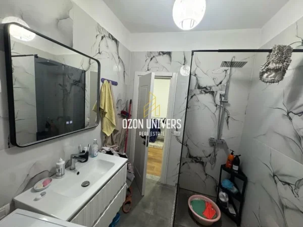 Tirane, shitet apartament 2+1+Ballkon Kati 10, 90 m² 155.000 € (Porcelan)