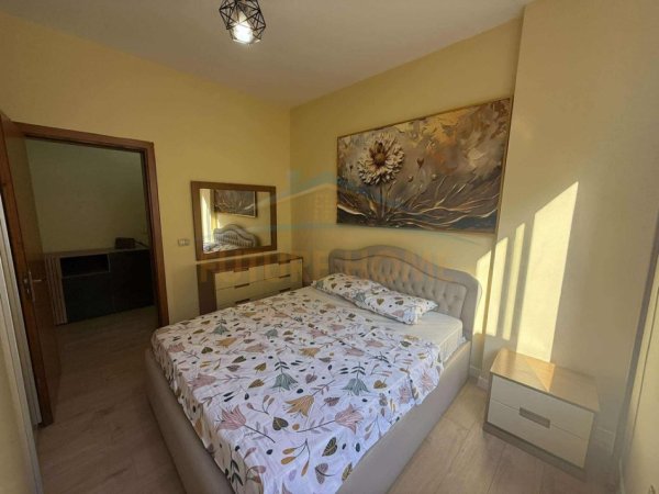 Tirane, shitet apartament 1+1+Ballkon Kati 4, 62 m² 89.000 € 