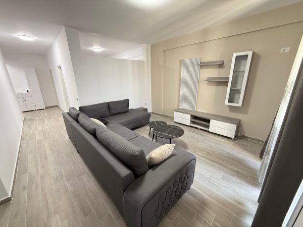 Tirane, jepet me qera apartament 1+1 Kati 6, 500 € 