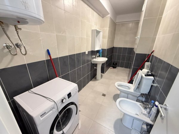Tirane, jepet me qera apartament 1+1 Kati 6, 500 € 