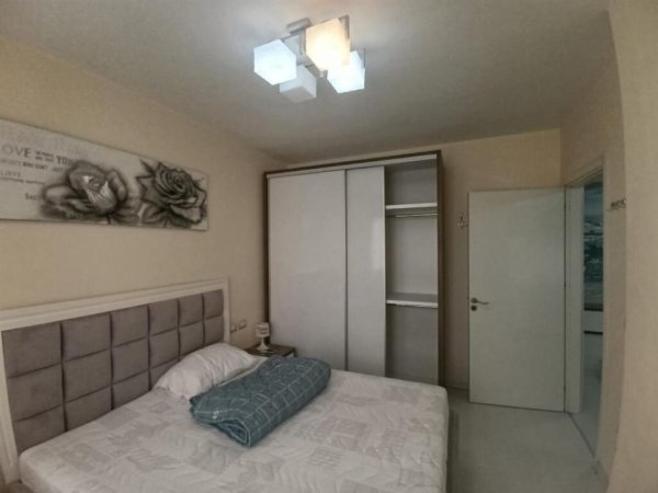 Tirane, jepet me qera apartament 1+1+Ballkon Kati 1, 67 m² 500 € (LIQENI I THATE PAS RESTORANT KAPITEN MIRZOTI)