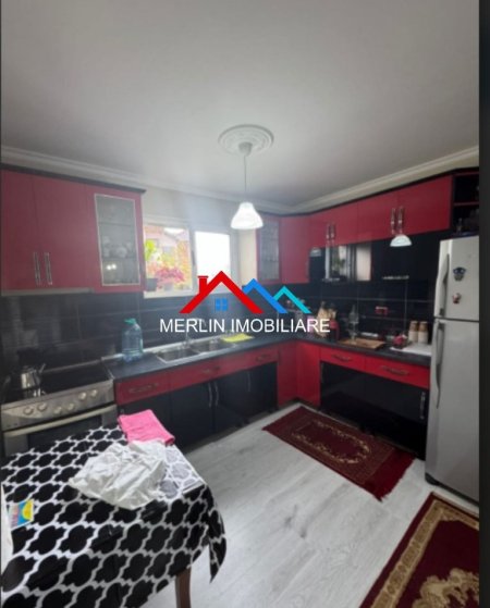 Tirane, jepet me qera apartament 2+1+Ballkon Kati 2, 65 m² 550 € (RRUGA ETHEM HAXHIADEMI,ALI DEM)
