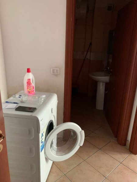Tirane, jepet me qera apartament 1+1+BLK Kati 2, 80 m² 50.000 Leke (perballe Komplekit Dinamo)